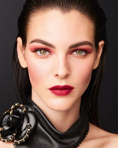 chanel rouge vittoria ceretti